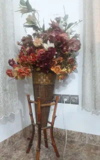 گل خارجی باگلدان بامبو