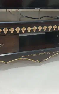 زیر تلویزیون