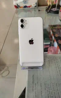 ایفون 11نرمال