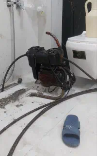لوله بازکنی تخلیه چاه فنرزنی7تیرحاج زینل امام نواب