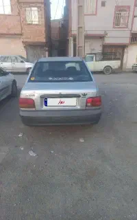 پراید مدل ۸۰ شاسی سالم دورنگ