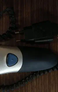 ماشین اصلاح و ستیغ براون