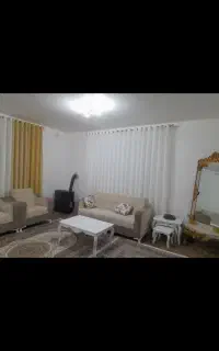 مبل به همراه عسلی