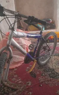 فروش دوچرخه ۲۶  در حد نو   ده میلیون تومان