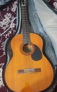 گیتار c70