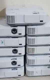 اجاره روزانه ویدیوپروژکتور و پرده نمایش
