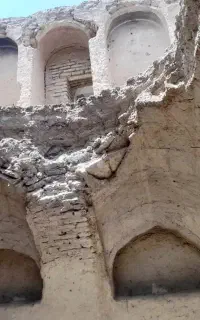 نیاز به بنا جهت تعمیر طاق قوسی