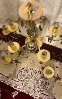 لوستر یکی پنج شاخه یکی چهار شاخه