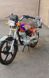 موتور سیکلت ۲۰۰ احسان