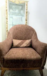 مبل.
