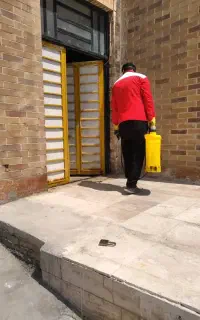 خدمات شرکت سمپاشی سوسک،موریانه زدایی سم پاشی
