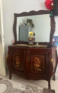 آینه و کنسول