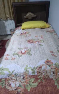 تخت یک نفره