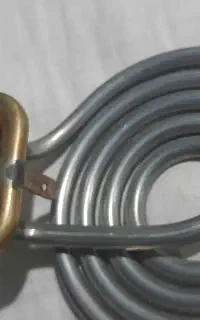 ۴ قطعه  پمپ، شیروالمنت  سماور ،خازن کولر