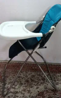 صندلی غذای تمیز