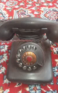 گوشی تلفن قدیمی  دکور