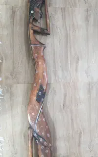 پیکر مجسمه چوبی