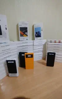 پاور بانک 10000کابل دار و چراغ قوه دار