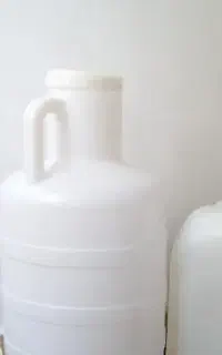 دبه تازه مواد وسفید و ضخیم