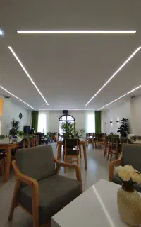 کارگر ساده آشپزخانه