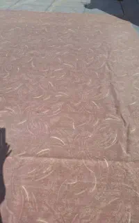 موکت ابرو بادی ساده و طرح برگ و گلیم فرش گرد