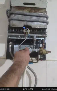 تعمیر آبگرمکن های دیواری زمینی گازی و برقی درمنزل