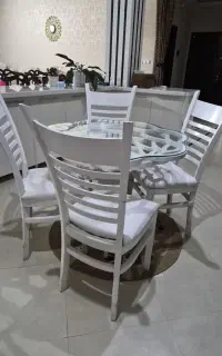 میز ناهار خوری ۴ نفره