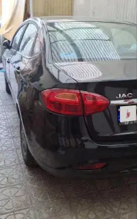 جک j4 مشکی مدل ۱۴۰۲