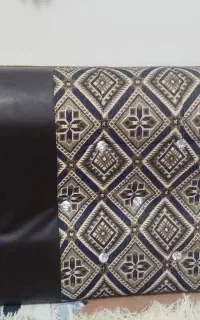 پشتی