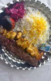 تامین ناهار پرسنلی و با کیفیت عالی و قیمت رقابتی