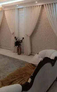 پرس نگین روی دکور پرده