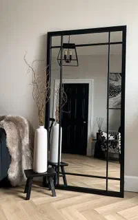 آینه قدی مدل چهارخانه