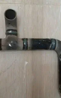 لوله کشی گاز و اب و جوشکاری و اهنگری