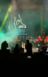 آموزش گیتار و آواز پاپ در آموزشگاه موسیقی هم آواز