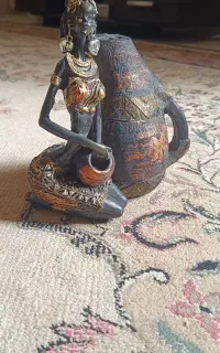 دکوری زن آفریقایی