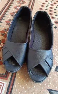 کفش تبی