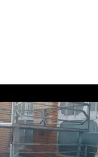 تخت آهنی قدیمی محکم سالم