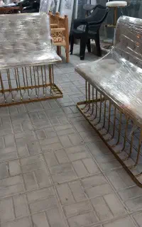نیمکت پشت دار
