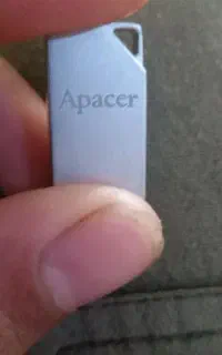 فلش Apacer۱۶ گیگ قیمت نوش ۱تمنه من گذاشتم۷۰۰