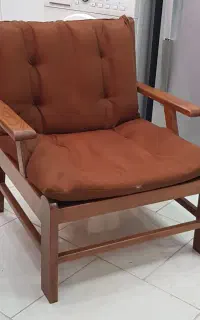 صندلی راحتی چوبی وینتیج و قدیمی