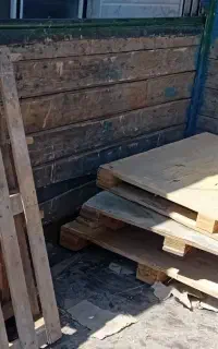 پالت چوبی