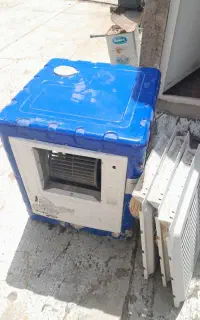 کولر آبی کوچک نیاز به تعمیر