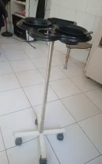 پایه رنگ آرایشگاهی