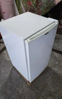 یخچال ۶ فوت پولار