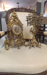 آینه و کنسول