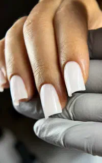 کاشت و ترمیم تخصصی ناخن