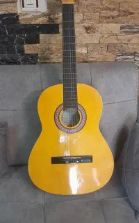فروش گیتار سالم