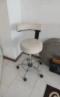 صندلی آرایشگاه