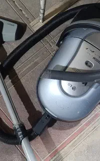 جاروبرقی ال جی