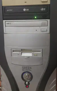 کیس کامپیوتر windows xp